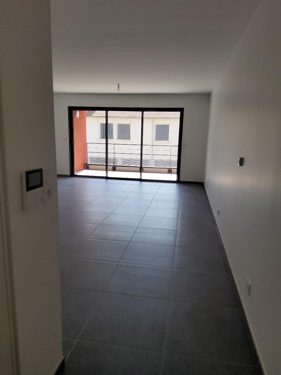 Appartement en Location à St-just-st-rambert / 3 pièces 78m2